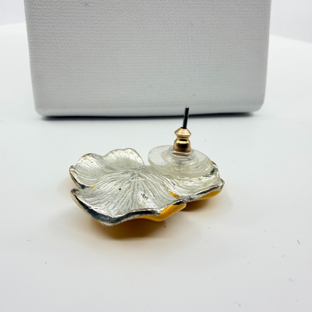 VTG Yellow Enamel Flower Stud Earrings - Boho Cottagecore Festival Gift - Picture 9 of 11
